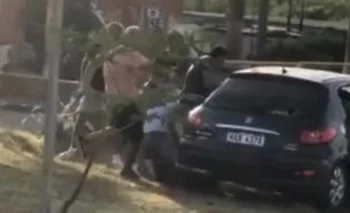 Captura de pantalla de uno de los videos que documentó la pelea