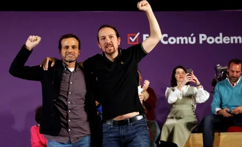 El exlíder de Podemos Pablo Iglesias junto al exlíder de En Comú Podem al Congreso, Jaume Asens