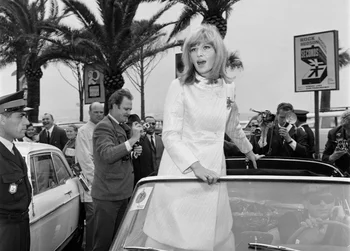 Monica Vitti en el festival de Cannes de 1966