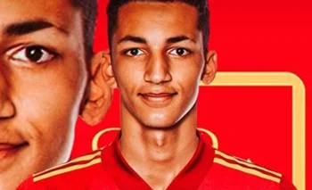 Álvaro Rodríguez, el hijo de Coquito Rodríguez, es la imagen de la selección española para enfrentar este miércoles a Dinamarca en la categoría sub 18