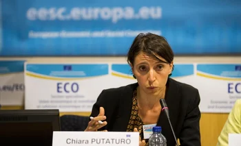 Chiara Putaturo, funcionaria de Oxfam