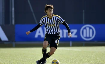 Alfonso Montero jugó su primer partido en la Primavera de Juventus dirigido por su padre Paolo