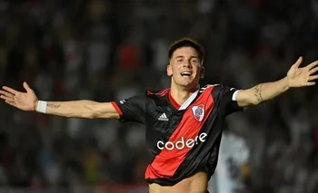Franco Mastantuono el goleador más joven de River Plate 