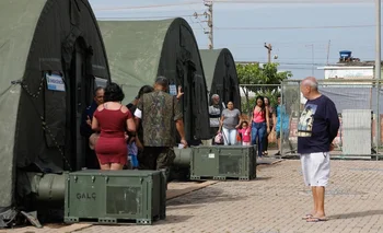 Los pacientes son atendidos en una improvisada estación militar en Ceilandia, una ciudad cercana a Brasilia.