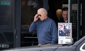 El presidente Joe Biden, de 81 años, tiene disminuidas sus capacidades cognitivas. 