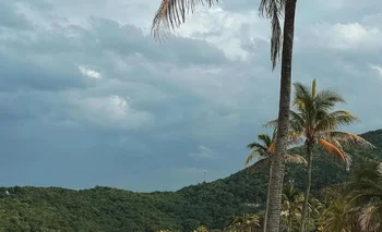 Nico Occhiato y Flor Jazmín Peña de vacaciones en el Caribe