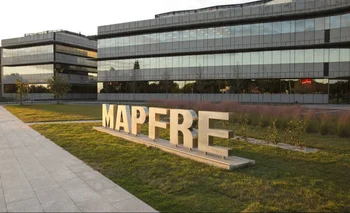Mapfre obtiene un beneficio neto de 692 millones de euros en 2023.