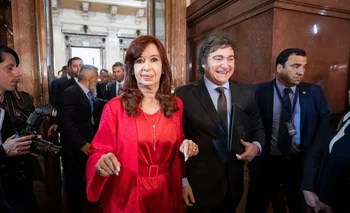 Milei con CFK, el día de su asunción