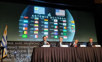 Uruguay firmó los Acuerdos de Artemisa en sede de la NASA