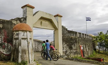 Frente del complejo turístico Fortaleza de Coyotepe administrado por la Asociación de Scouts, clausurada por el gobierno nicaragüense.
