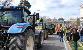 Tractores en la Puerta de Alcalá, en Madrid.
