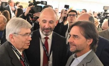 Con el ministro Viera y el presidente Sanguinetti en la presentación de la Apertura de Termatalia 2023 (foto de su Instagram)