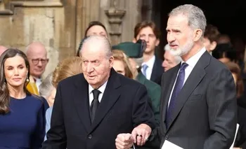 Felipe VI y Juan Carlos I se rencuentran en Windsor dos meses después.