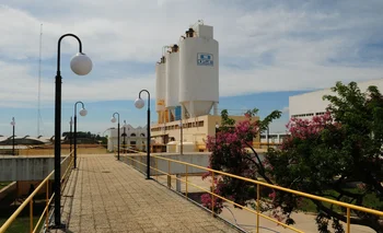 Aguas Corrientes, la única planta que tiene OSE para potabilizar el agua del área metropolitana