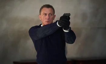 Daniel Craig como James Bond en Sin tiempo para morir, su última película