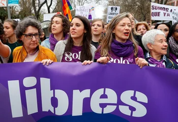 La ministra de Igualdad, Irene Montero, durante una manifestación por el Día de la Mujer en España