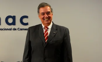 Fernando Mattos cuando era presidente del INAC