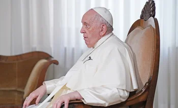 Francisco será sometido a una operación quirúrgica de laparotomía, anunció la Santa Sede