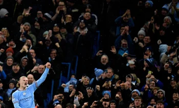 Haaland con el público de Manchester City rendido a sus pies