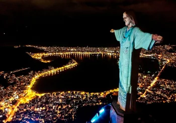 Vista aérea de la estatua del Cristo Redentor 