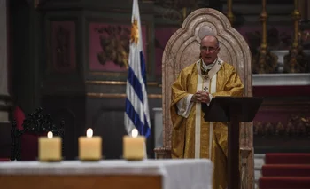 Cardenal Daniel Sturla, arzobispo de Montevideo, en misa de Pascua