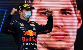 Max Verstappen ganó en el autódromo de Ímola