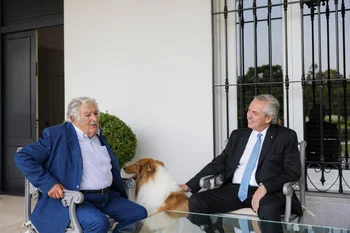 José Mujica junto a Alberto Fernández en Casa Rosada