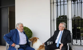 José Mujica junto a Alberto Fernández en Casa Rosada