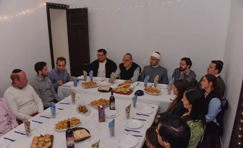 Cena interreligiosa reunió a católicos, judíos y musulmanes