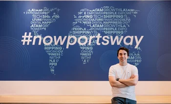 Maximiliano Casal, cofundador de Nowports en las oficinas de la empresa en Montevideo