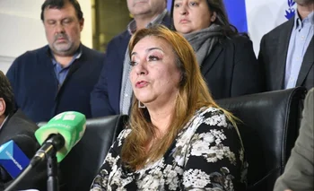 Irene Moreira deja el Parlamento