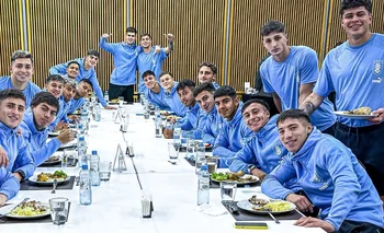 La visita a la sub 20 en el Mundial de Argentina