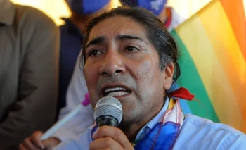 : “Ni Lasso, ni Correa. Ellos ya tuvieron la oportunidad y sólo dejaron una tragedia nacional”, dijo el candidato indigenista Yaku Pérez