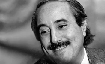 Giovanni Falcone, el asesinado fiscal antimafia italiano en el que se inspira su homólogo chileno Ángel Valencia.