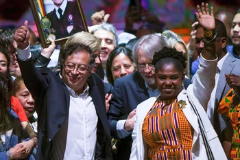 El presidente y la vicepresidenta electos en Colombia, Gustavo Petro y Francia Márquez 