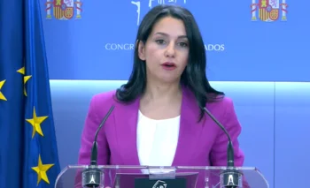Inés Arrimadas hizo el anuncio de su despedida en el Congreso.