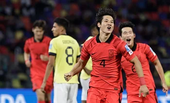 Seok Hyun Choi, gol de cabeza ante Ecuador