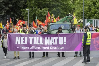 "Están atacando a los kurdos de Suecia", dijo Tomas Pettersson, portavoz de la llamada Alianza contra la OTAN