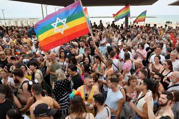 La convocatoria fue multitudinaria y se espera que este viernes se vuelvan a manifestar en las calles de Tel Aviv.