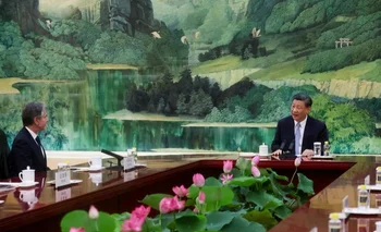 Antony Blinken junto al presidente chino Xi Jinping