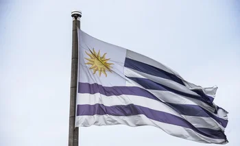 Foto de archivo. La bandera de Uruguay