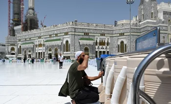 Los rituales duran cuatro días en La Meca y sus alrededores. Hoy los peregrinos comenzarán a desplazarse hacia Mina