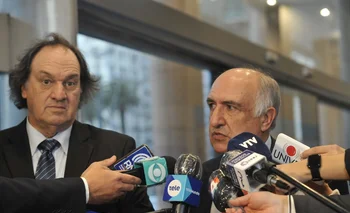 Eduardo Lust y Guillermo Domenech entregaron una carta en julio de 2020 en Torre Ejecutiva para pedir la destitución de Díaz