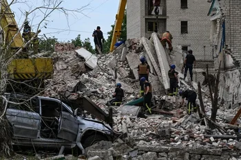 Destrucción en Ucrania a raíz de un bombardeo ruso