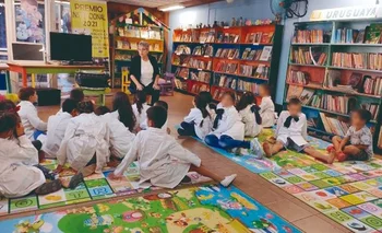 Biblioteca infantil de Salto.
