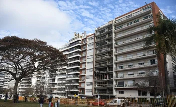 El día después de la explosión en el edificio de Villa Biarritz
