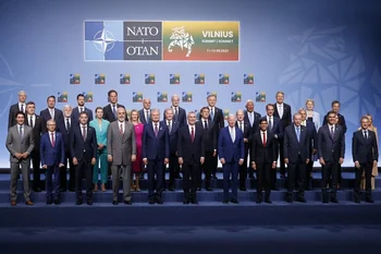 OTAN posterga posibilidad de incorporar a Ucrania