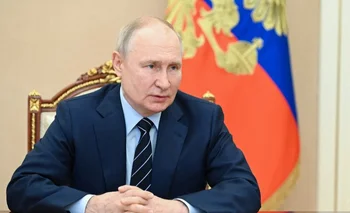 “Los intentos de romper nuestras defensas fueron infructuosos a lo largo de la ofensiva”, declaró Vladimir Putin.
