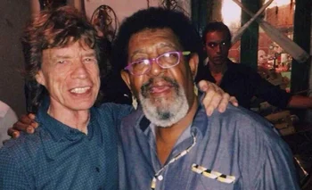 Mick Jagger y Ruben Rada en 2016 en la casa de Fernando "Lobo" Núñez