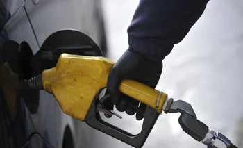 La nafta y el gasoil suben $ 3 por litro después de cuatro meses